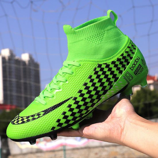 2019 and 2020 Steel Spike Custom Soccer Shoes Football Boots for Men Soccer Cleats