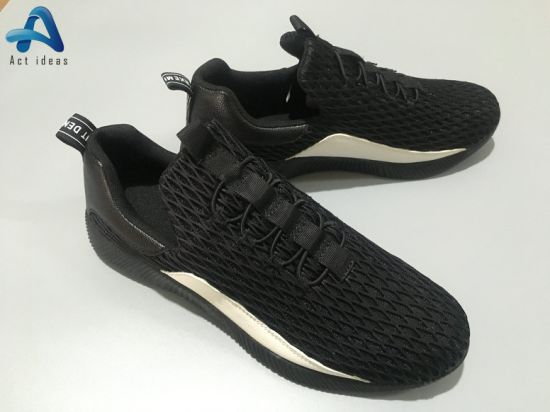 Latest Design China Factory Customize Sport Shoes for Men 2019
